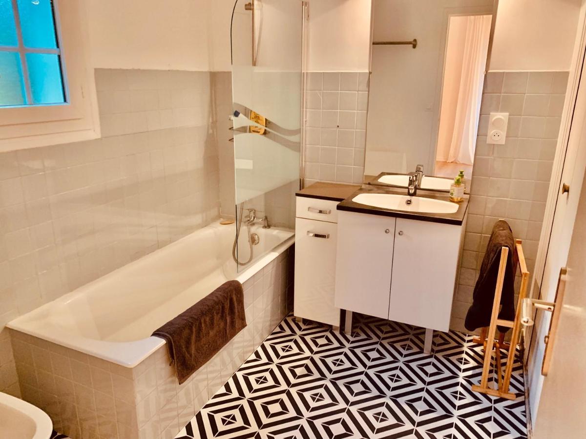 Parc De Buc Bed & Breakfast Buc  Ngoại thất bức ảnh